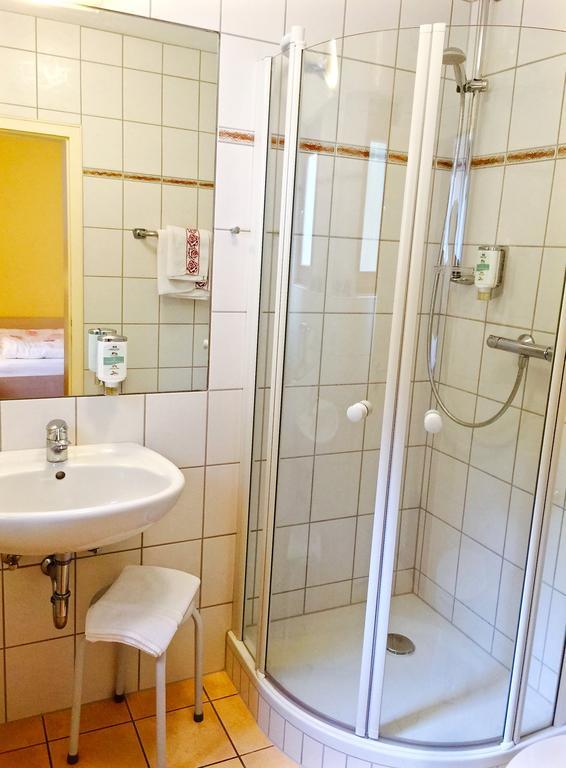 Hotel Dornroeschen à Höchst im Odenwald Chambre photo